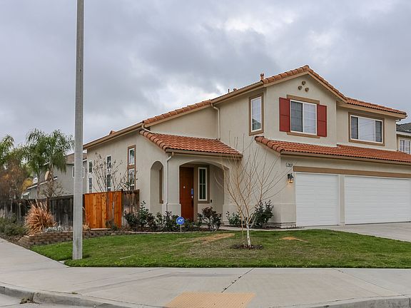 4th image of 29830 Rock Rose Ct