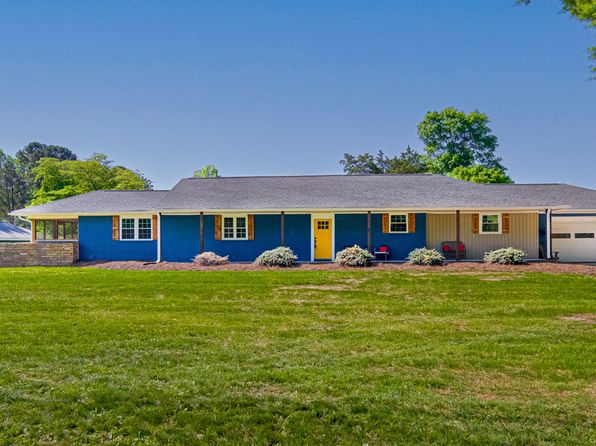 868 Jones Rd