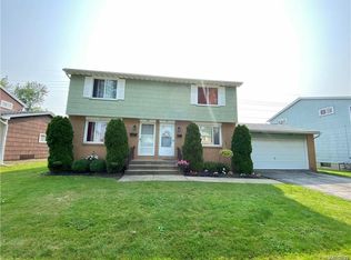 51 Sable Palm Dr, Depew, NY 14043