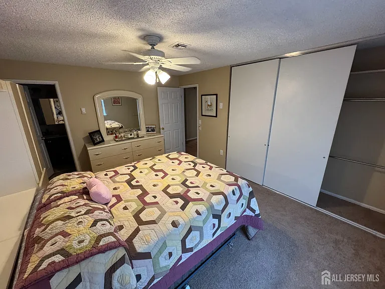 186 Newport Rd — Photo 6