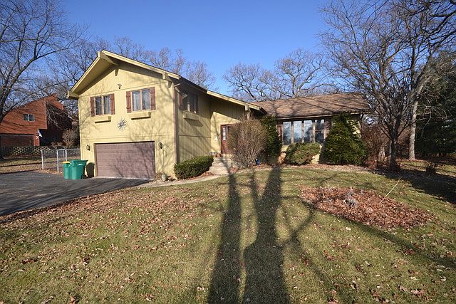 1st image of 40W810 Creekwood Dr