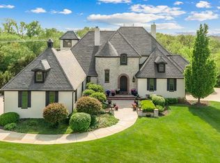 1805 N Red Brush St, Wichita, KS 67206