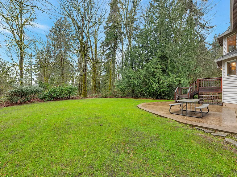 9611 213th Ave NE — Photo 25