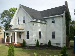 18 Forest St, Whitman, MA 02382