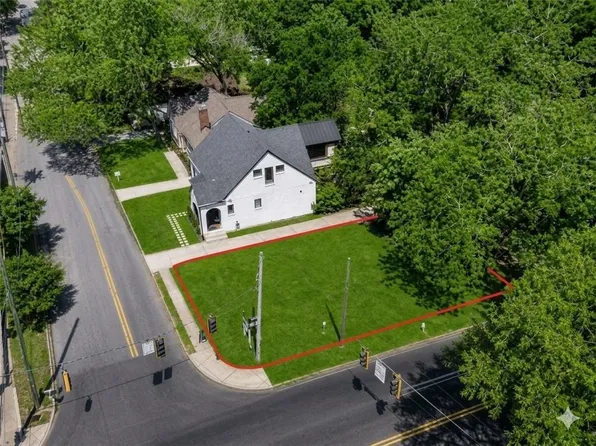 0 2nd Ave SE #204, Atlanta, GA 30317
