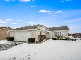 45 Denise Ct, Matteson, IL 60443