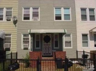 9211 215th Pl, Queens Village, NY 11428