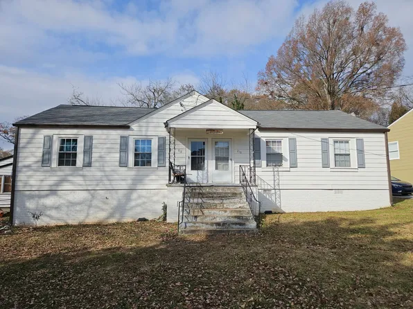 210 Lakewood Dr SE, Marietta, GA 30060