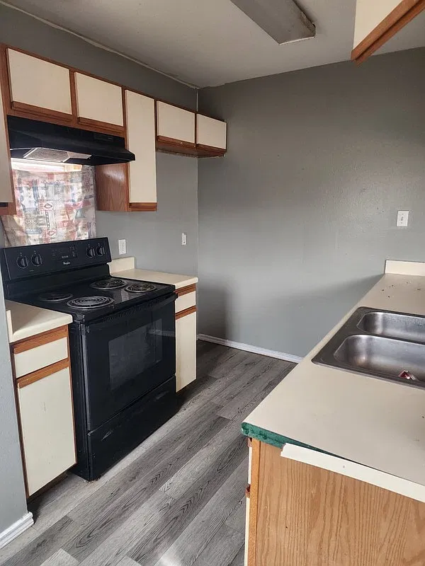 2 bed, 2.0 bath, 890 sqft, $750 — Photo 4