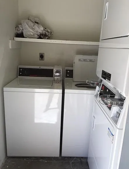 8400 Amigo Ave — Photo 6