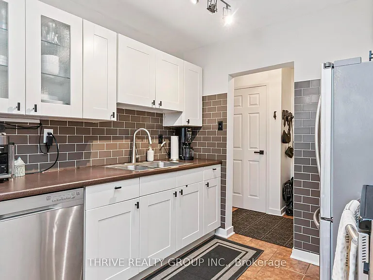 635 Wonderland Rd S #4 — Photo 10