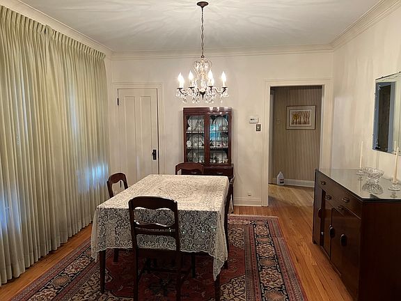 5th image of 3030 N Marmora Ave