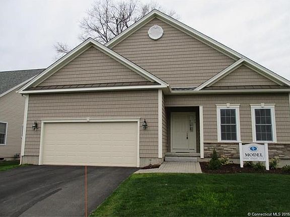 2nd image of 70 Jennifers Way