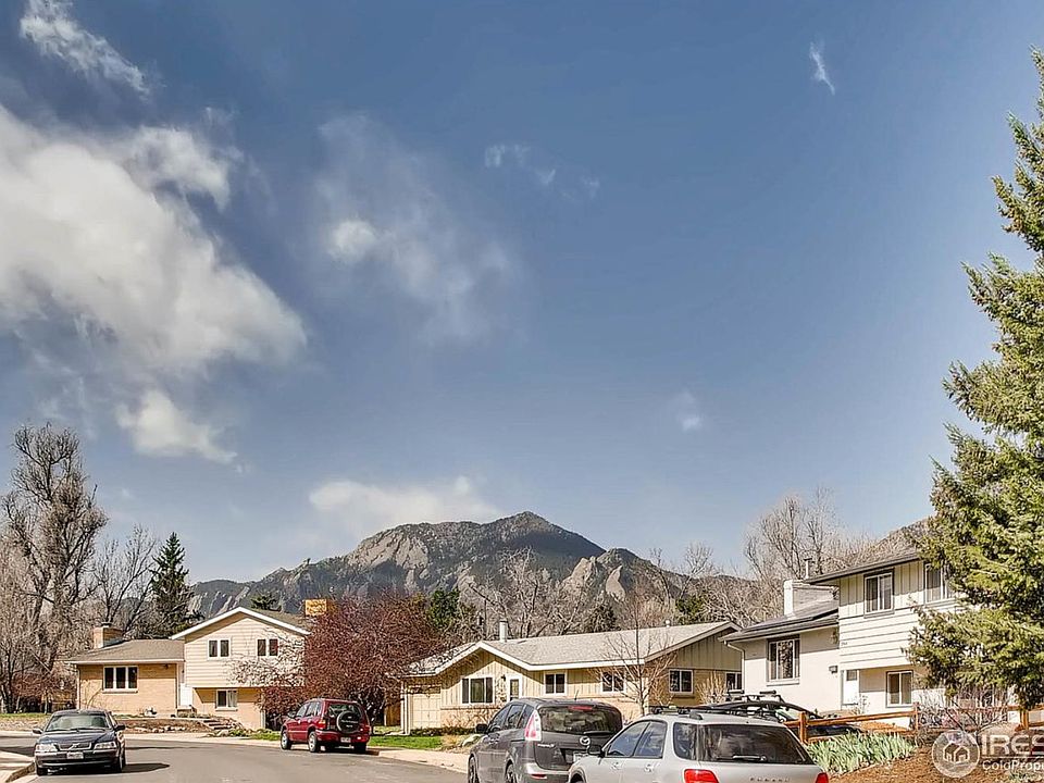 2nd image of 3958 Fuller Ct