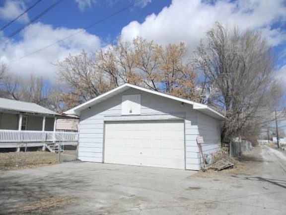 4th image of 1019 Eastview Dr