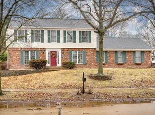 2503 Elm Forest Ct, Ballwin, MO