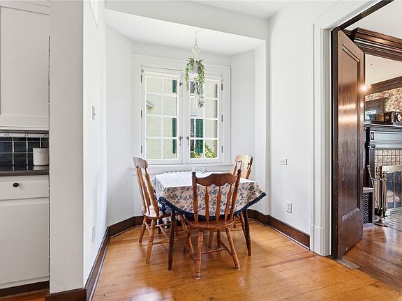 23rd image of 505 E Linden Ave
