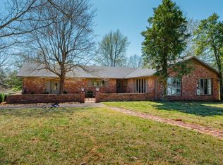 819 Fairway Dr, Madisonville, KY