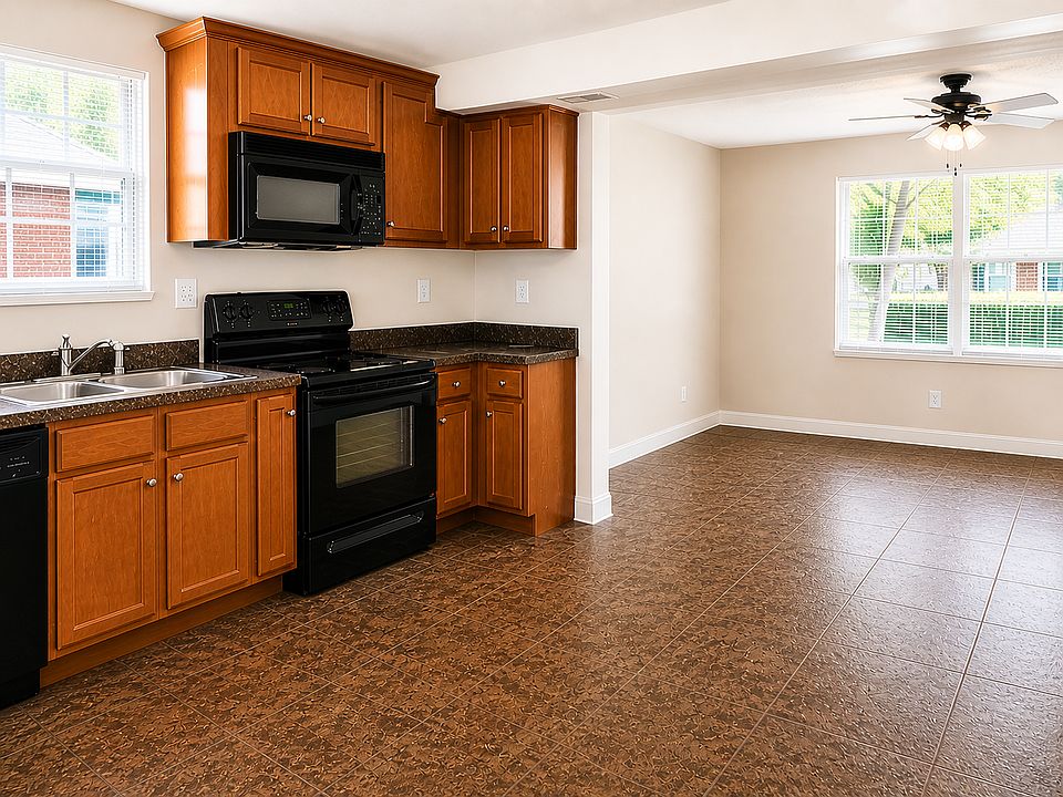 1st image of 1527 Lynch Ln #B
