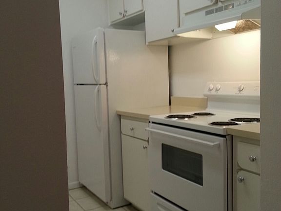 5th image of 3909 W Cleveland St APT 222