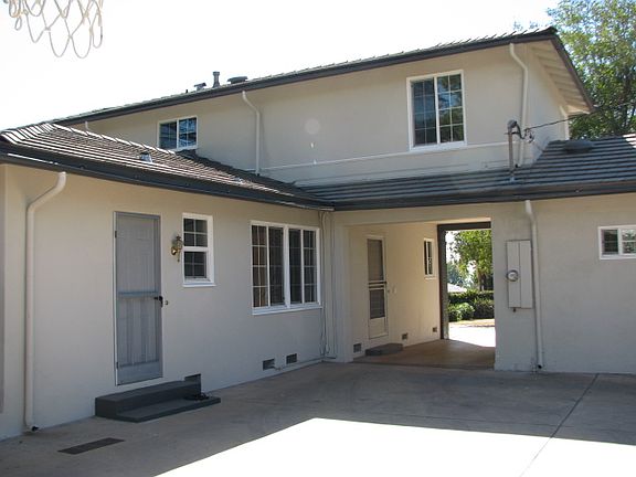 4th image of 91 E Orange Grove Ave