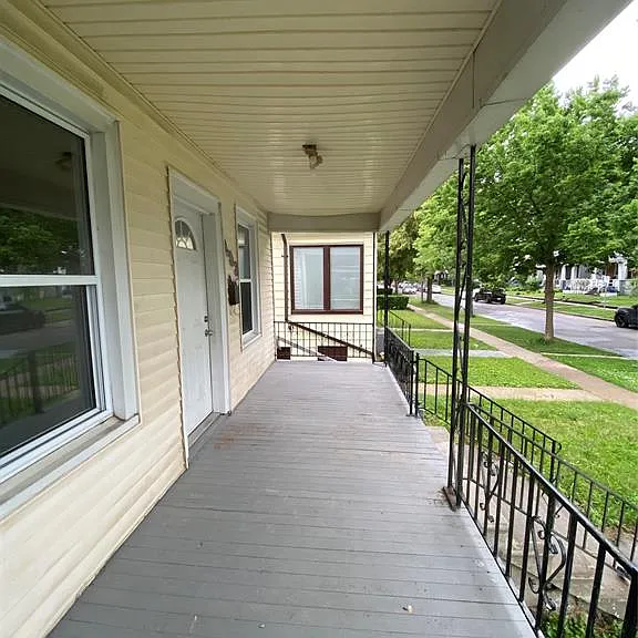 408 Elm Ave — Photo 5
