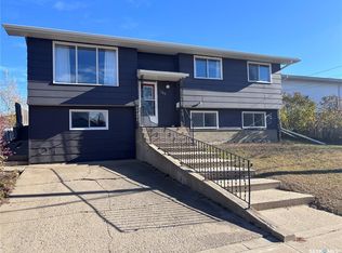 269 5th Ave NE, Swift Current, SK S9H2L3