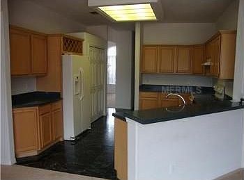4th image of 1914 Greenside Dr