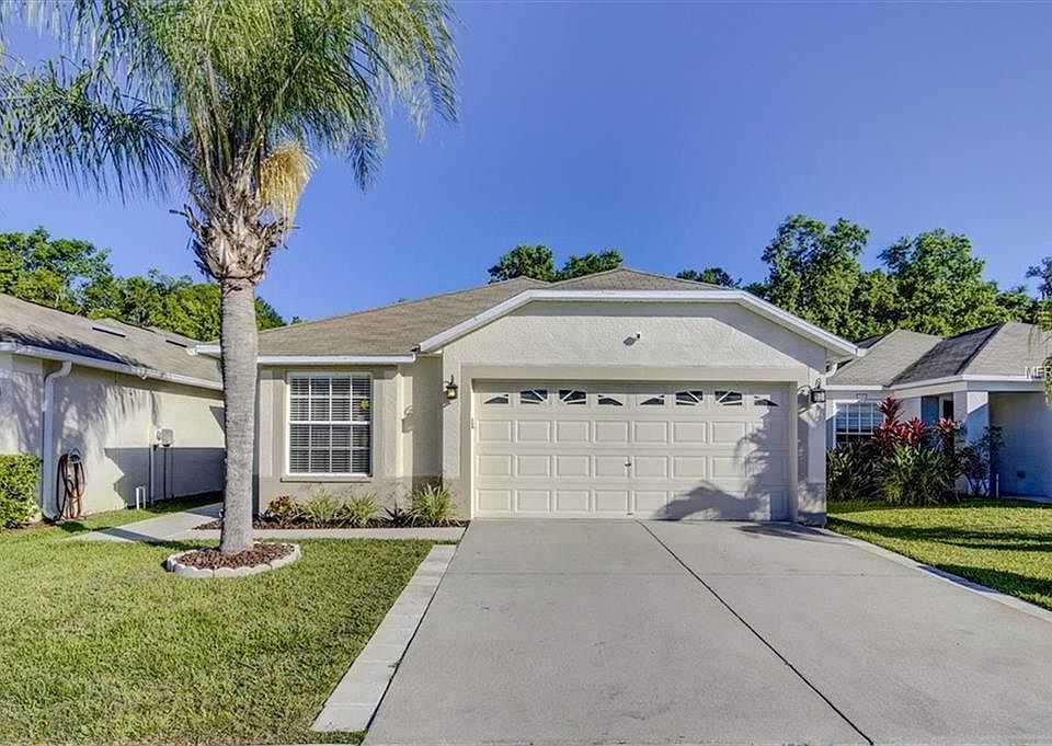 1st image of 25807 Crippen Dr