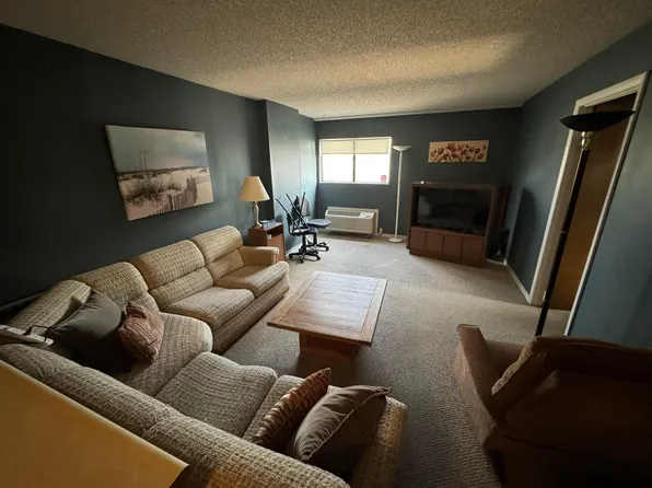 364 W Lane Ave APT 317, Columbus, OH 43201