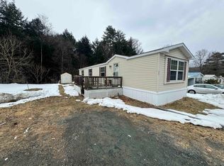 190 Merrimac Cir, White Riv Jct, VT 05001