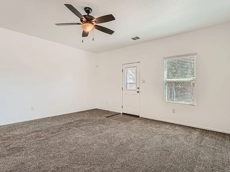 15111 Pandion Dr — Photo 7