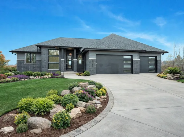 3785 Beachmont Rd, De Pere, WI 54115