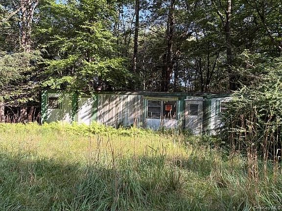 4th image of 260 Schumway Road