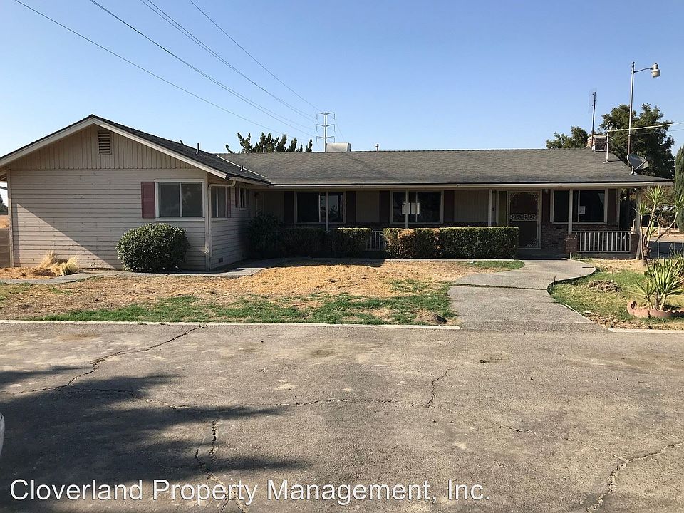 1st image of 900 Rose Ave
