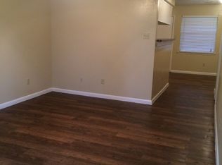 1400 Summit St, College Station, TX 77845