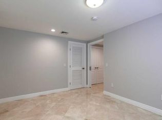 153 Old Palisade Rd, Fort Lee, NJ 07024