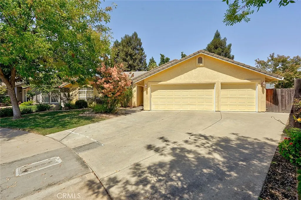 3 bed, 1939 sqft, $2,800 — Photo 4