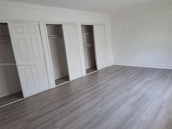 4th image of 6940 Miami Gardens Dr #1522