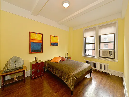 Sold by Cooper & Cooper Real Estate | media 13