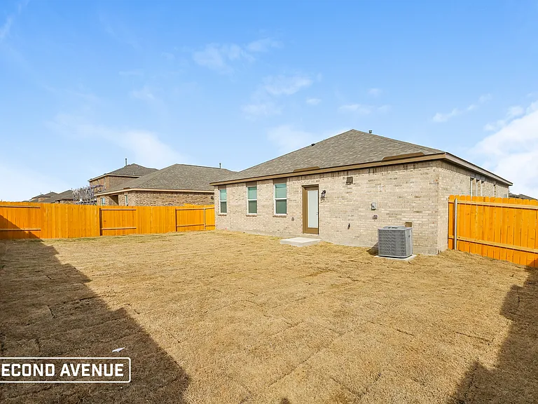 2009 Meadow Dr — Photo 15