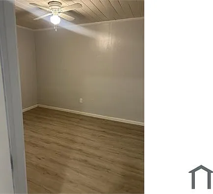 2 bed, 950 sqft, $1,900 — Photo 3