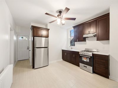 40 Yonkers Avenue, Yonkers, NY, 10701