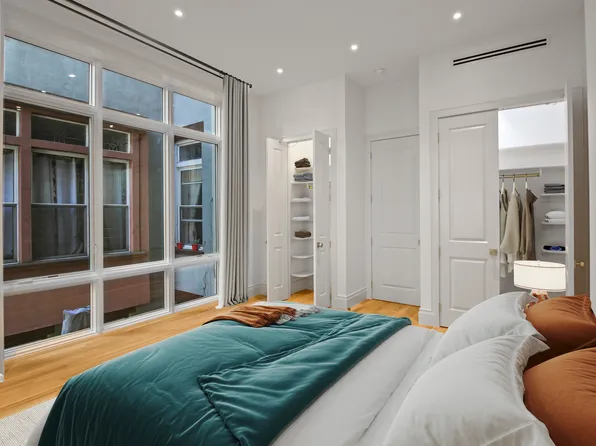 257 Hancock Street image 9 of 34