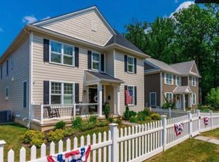 225 S Warren Ave, Malvern, PA 19355