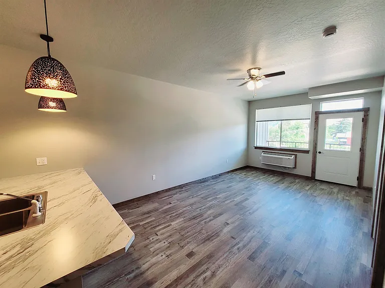 Johnson Street Apartments — Photo 5