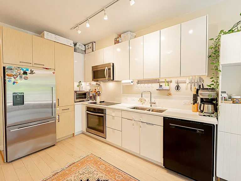 1621 Hamilton Ave #109 — Photo 10