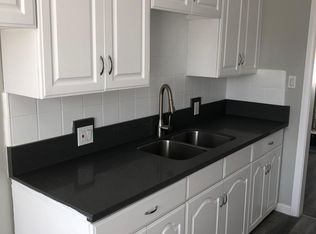 813 Larch St, Inglewood, CA 90301