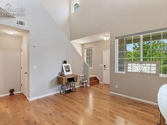 4th image of 2503 S Argonne St