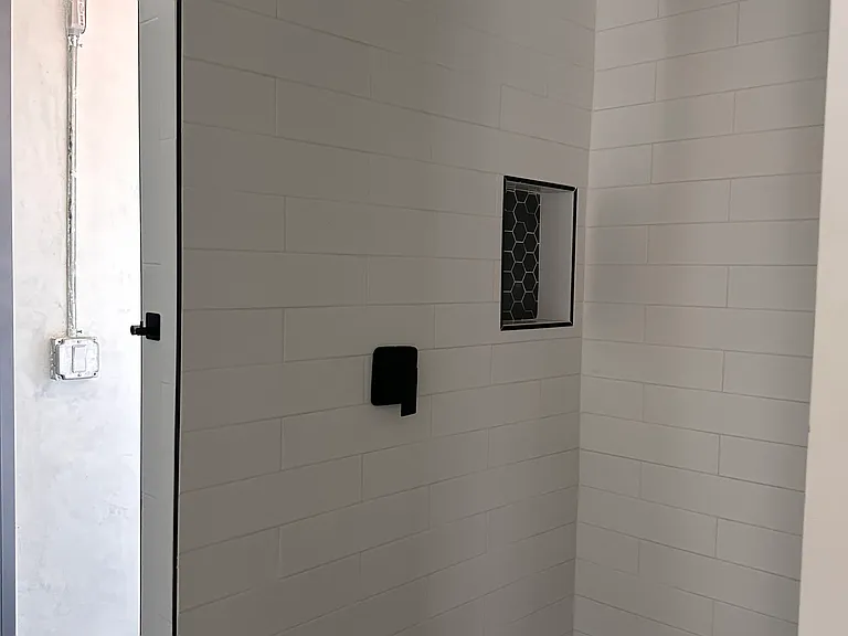 6545 Pine Ave #3 — Photo 9